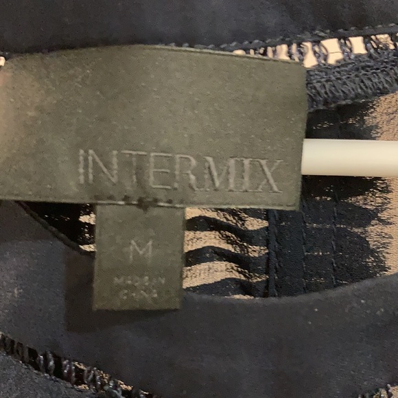 Intermix blouse - Picture 4 of 8
